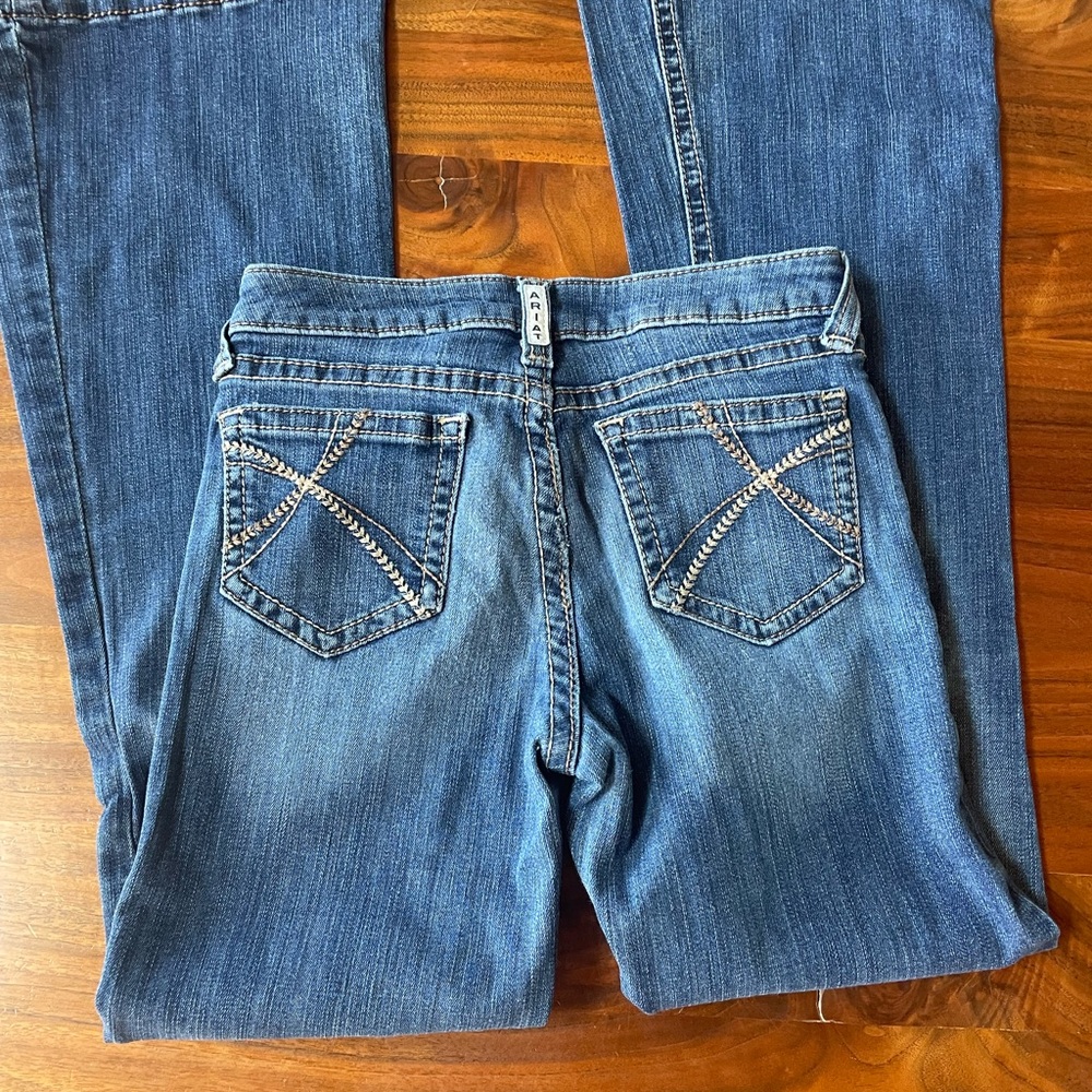 ARIAT Girls' R.E.A.L. Vicky Stretch Fit Flare Jeans